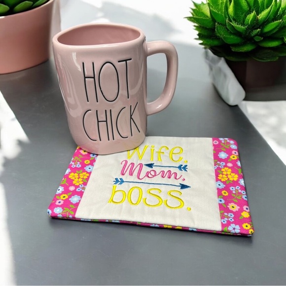 Hand Crafted Mug Rug Coaster Embroidered Cotton Fabric Padded Absorbs Liquid - Picture 6 of 10